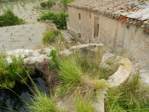 Les rutes del Centre Riu Verd: Terol-Pantà de Tibi-Urb. Maigmó 22.6.14 4 Molí