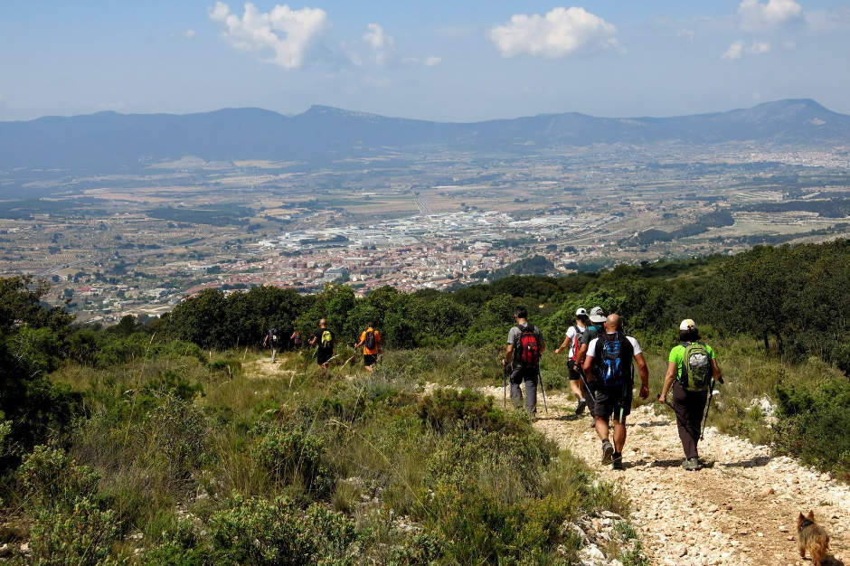 Les Rutes del Centre Barranc dels Molins – Teixereta- Senda dels Geladors –Ibi (l’Alcoià) 5.6.16 (FdC 28) 5 2 Barranc dels Molins – Teixereta- Senda dels Geladors Ibi