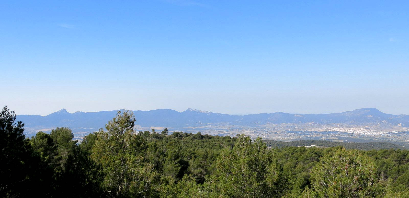 Les Rutes del Centre Barranc dels Molins – Teixereta- Senda dels Geladors –Ibi (l’Alcoià) 5.6.16 (FdC 28) 4 4 Barranc dels Molins – Teixereta- Senda dels Geladors Ibi